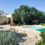 Casa Della Scrittrice לינה וארוחת בוקר אוסטוני