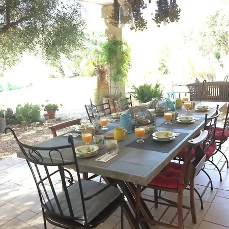Casa Della Scrittrice Couette-café Ostuni
